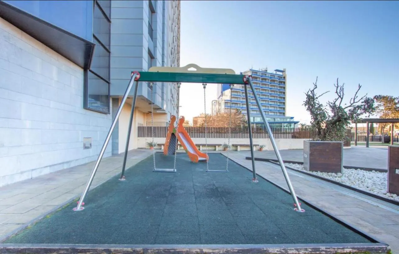 דירות אמפוריבראבה Sunset Cristal 0*,  ספרד